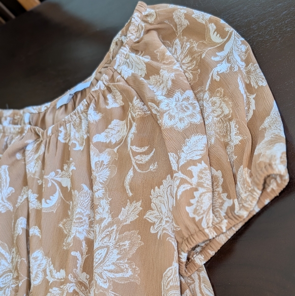 Loft Floral Side Tie Bubble Top - Picture 4 of 16